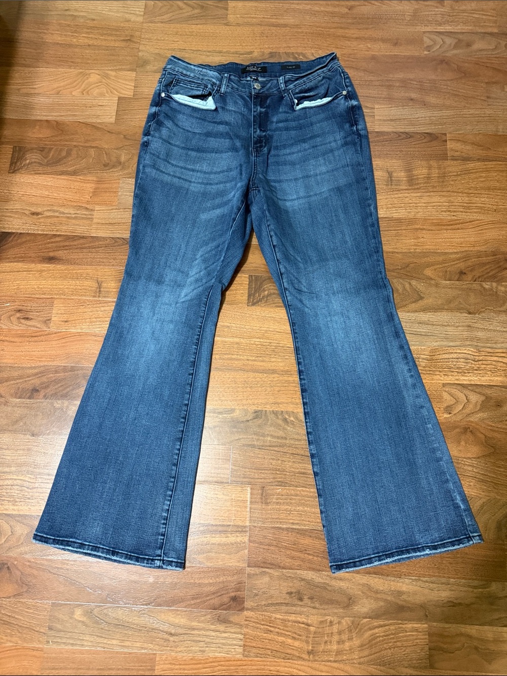 Judy Blue Medium Dark Blue Flared Women's Jeans